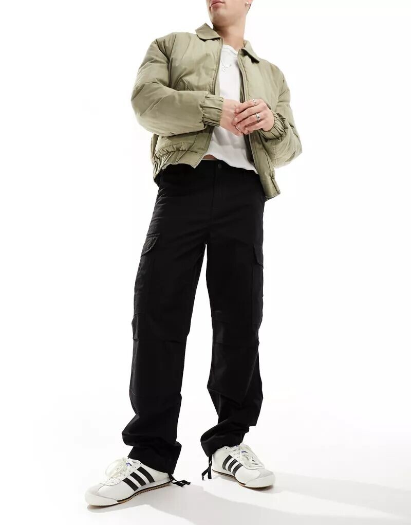 Черные брюки карго Carhartt WIP, стандартного кроя
Черные брюки карго Carhartt WIP, стандартного кроя