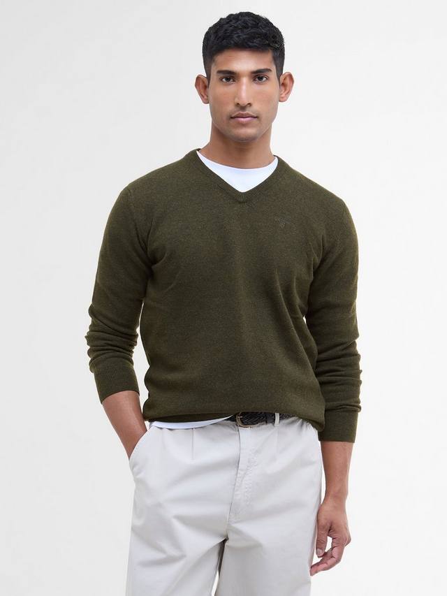 Элегантный вязаный джемпер с v-образным вырезом из шерсти Barbour, Seaweed
Элегантный вязаный джемпер с v-образным вырезом из шерсти Barbour, Seaweed