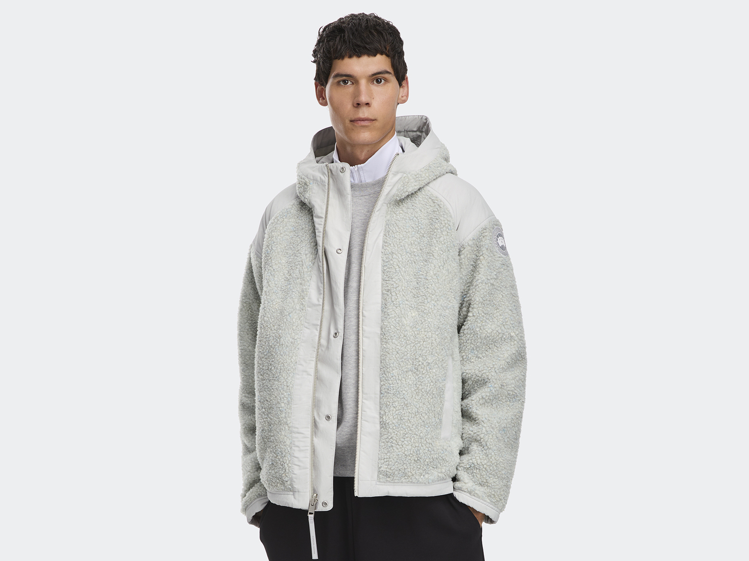 Бомбер Canada Goose Men's Alberni Reversible Fleece, Silverbirch Heather/Silverbirch
Бомбер Canada Goose Men's Alberni Reversible Fleece, Silverbirch Heather/Silverbirch