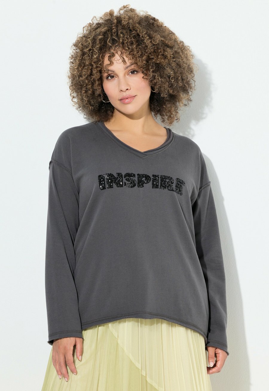 Толстовка Ulla Popken Sweatshirt, Graphite Grey/Grey, Серый, Толстовка Ulla Popken Sweatshirt, Graphite Grey/Grey
Толстовка Ulla Popken Sweatshirt, Graphite Grey/Grey, Серый, Толстовка Ulla Popken Sweatshirt, Graphite Grey/Grey