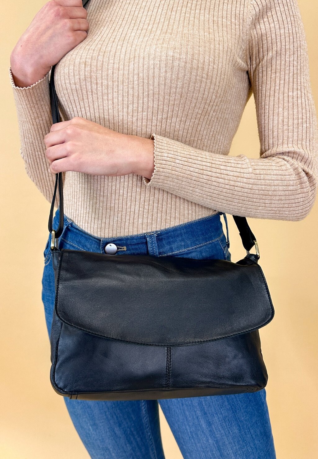 Сумка через плечо MAISIE Gusti Leder, цвет schwarz (schafsleder)
Сумка через плечо MAISIE Gusti Leder, цвет schwarz (schafsleder)