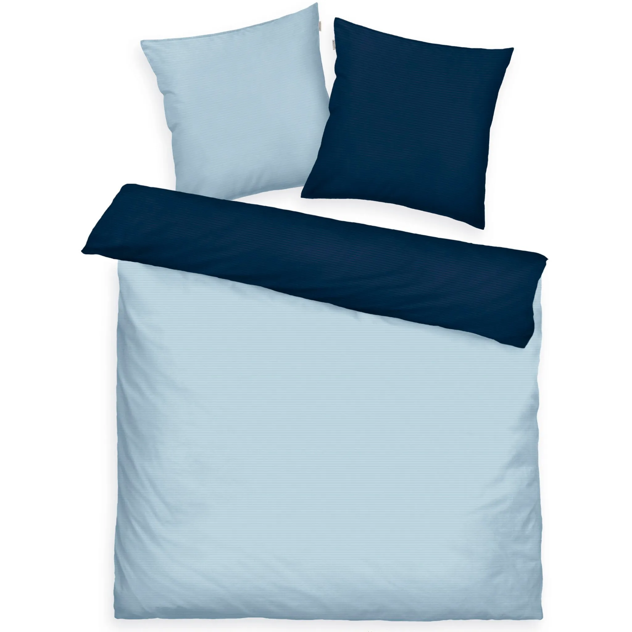 Постельное белье TOM TAILOR HOME «TWO-TONE SOLID COLORS в размере. 135х200см, 155х220см или 200х220см", новая спальня, двойной шов на подушке, цвет Dark Navy & Sky Blue
Постельное белье TOM TAILOR HOME «TWO-TONE SOLID COLORS в размере. 135х200см, 155х220см или 200х220см", новая спальня, двойной шов на подушке, цвет Dark Navy & Sky Blue
