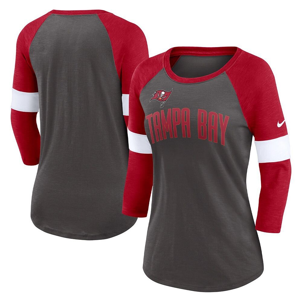 Женская футболка Nike Tampa Bay Buccaneers Pewter/Heather Red Football Pride реглан с рукавами 3/4, цвет Buc Charco
Женская футболка Nike Tampa Bay Buccaneers Pewter/Heather Red Football Pride реглан с рукавами 3/4, цвет Buc Charco