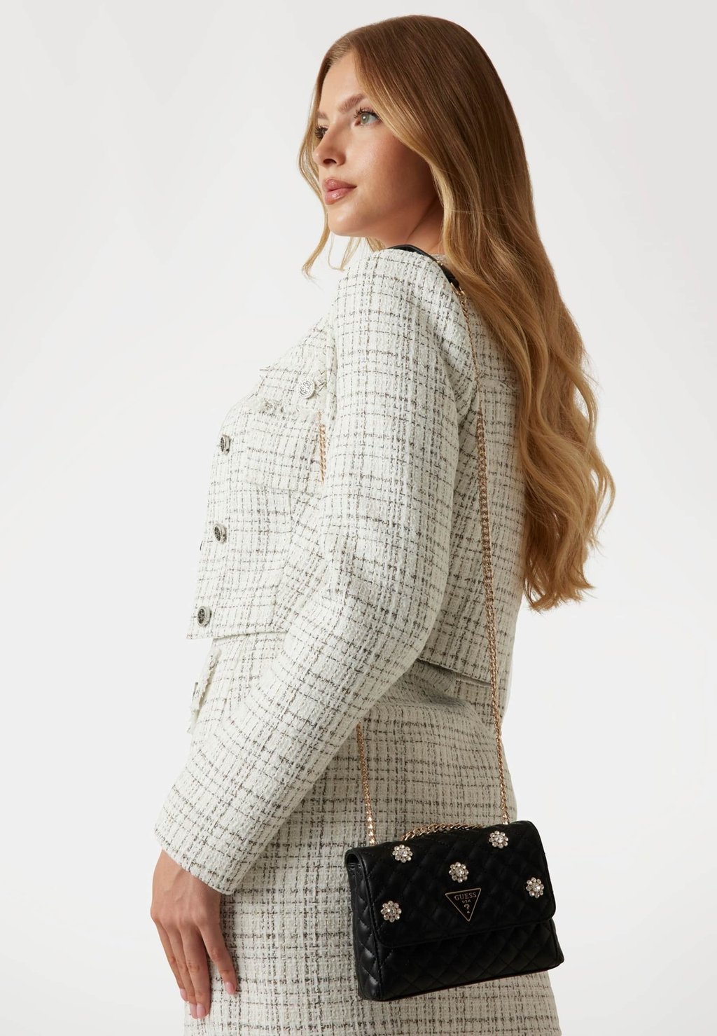 Сумка через плечо EVERLEE MIT BLUMEN UND APPLIKATIONEN - Across body bag Guess, черный 
Сумка через плечо EVERLEE MIT BLUMEN UND APPLIKATIONEN - Across body bag Guess, черный