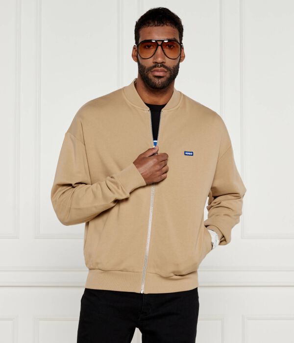 Толстовка однотонная Hugo Blue на молнии, бежевый
Толстовка однотонная Hugo Blue на молнии, бежевый
