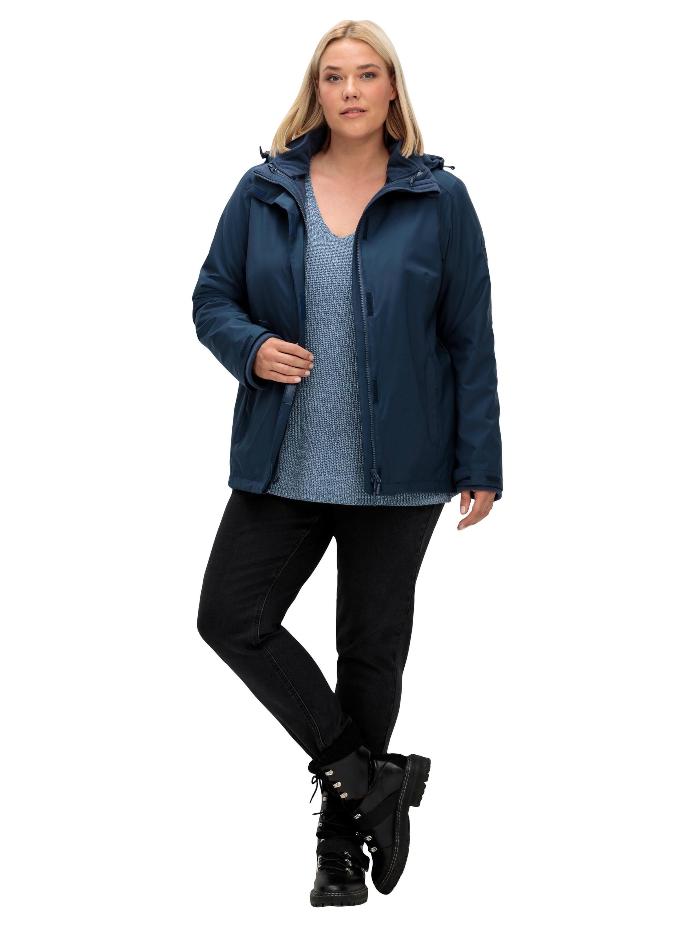 SHEEGO Куртка Performance в темно-синем цвете
SHEEGO Куртка Performance в темно-синем цвете