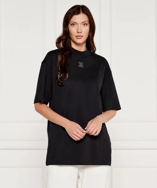 Футболка Дризелина Oversize fit Hugo, черный
Футболка Дризелина Oversize fit Hugo, черный