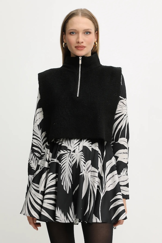 Жилет Morgan, черный
Жилет Morgan, черный