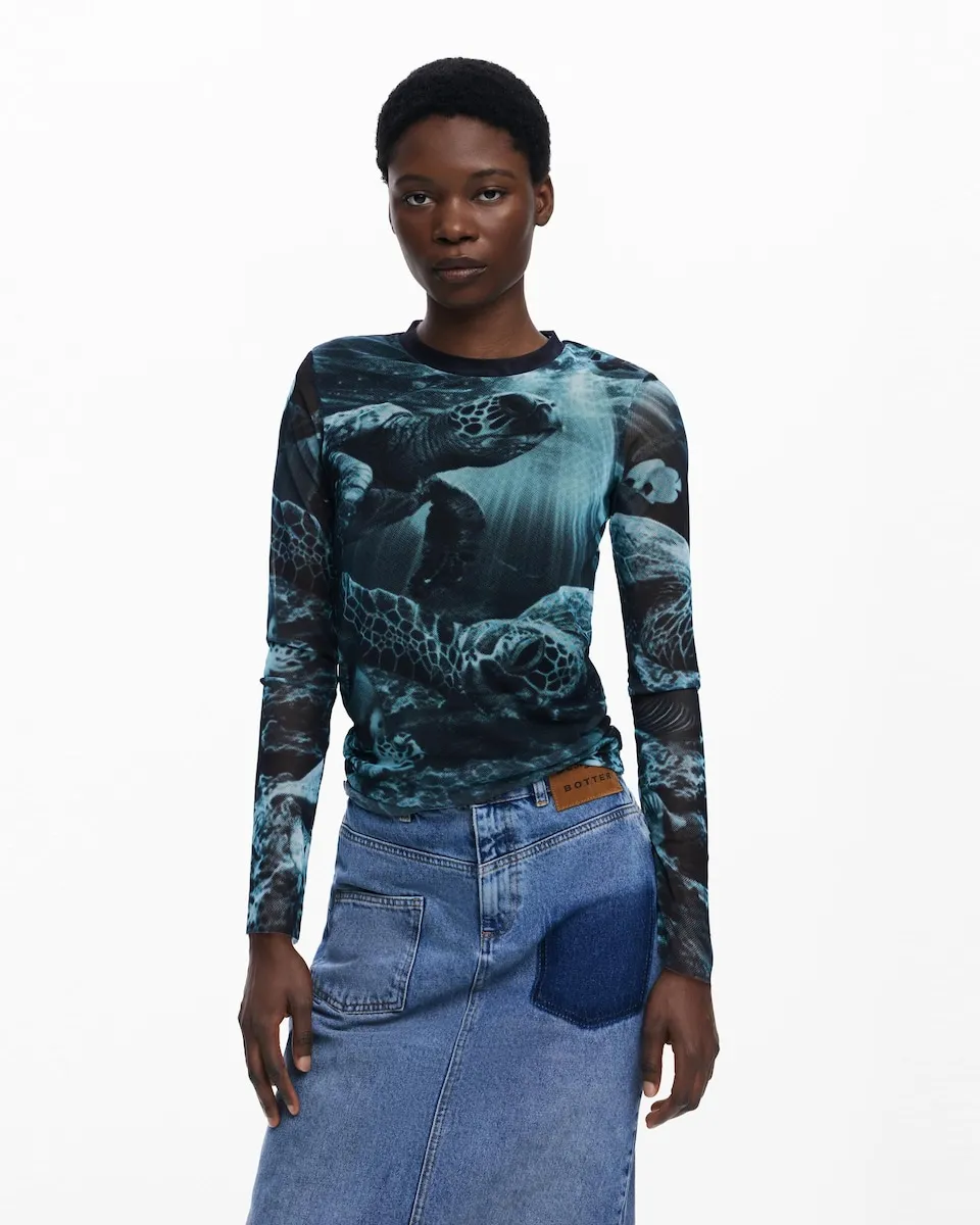 Женская футболка с длинным рукавом "Черепашки" Desigual, синий
Женская футболка с длинным рукавом "Черепашки" Desigual, синий