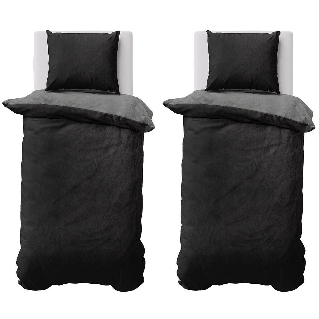 Зимнее постельное белье teddy plush 155х220 + пододеяльник 80х80 Cashmere Touch Nicki однотонный/двусторонний черно-серый, 4 шт Visaggio
Зимнее постельное белье teddy plush 155х220 + пододеяльник 80х80 Cashmere Touch Nicki однотонный/двусторонний черно-серый, 4 шт Visaggio