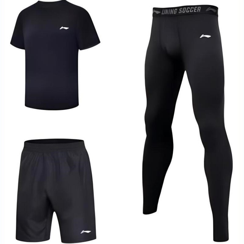 Спортивный комплект для мужчин LINING
Спортивный комплект для мужчин LINING