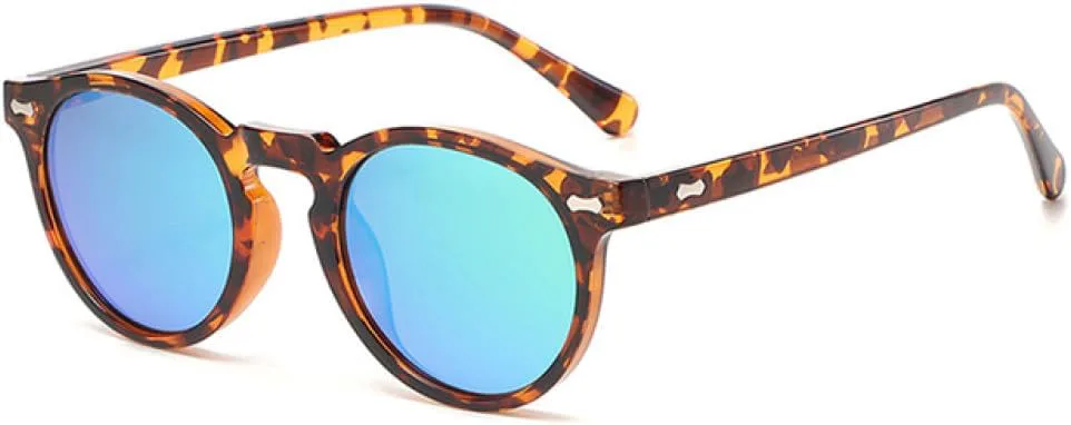 Ретро круглые поляризованные солнцезащитные очки для женщин, модные очки с заклепками, защита от УФ-излучения UV400, панк-очки темно-зеленого цвета generic, C1-33432
Ретро круглые поляризованные солнцезащитные очки для женщин, модные очки с заклепками, защита от УФ-излучения UV400, панк-очки темно-зеленого цвета generic, C1-33432