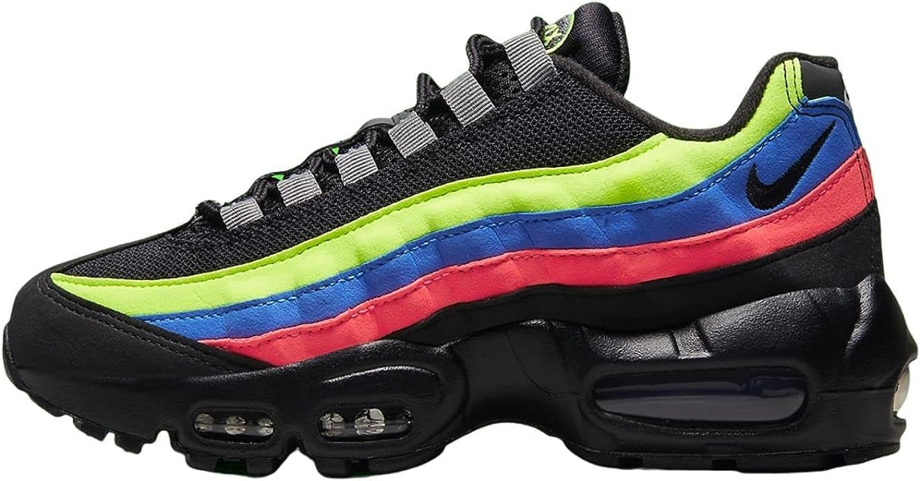 Кроссовки Nike Air Max 95 Recraft для мальчиков, черный/синий
Кроссовки Nike Air Max 95 Recraft для мальчиков, черный/синий