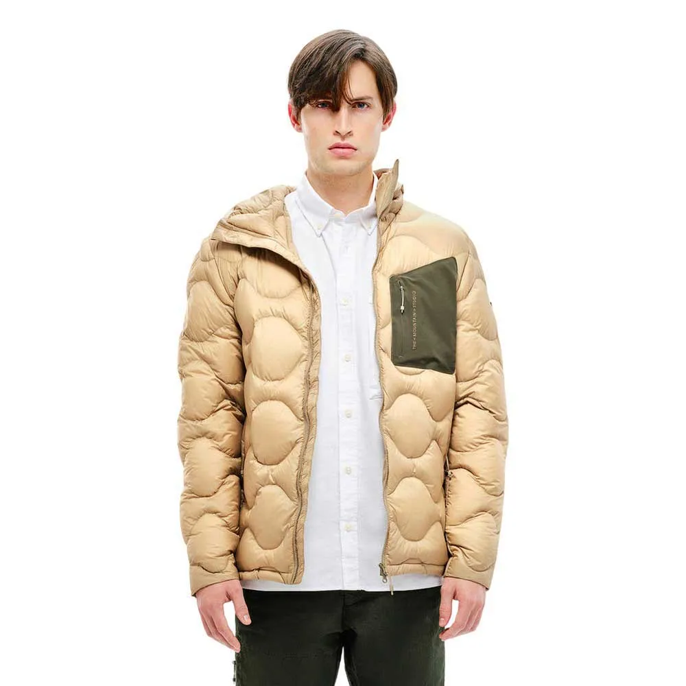 Куртка The Mountain Studio Ultralight, бежевый
Куртка The Mountain Studio Ultralight, бежевый