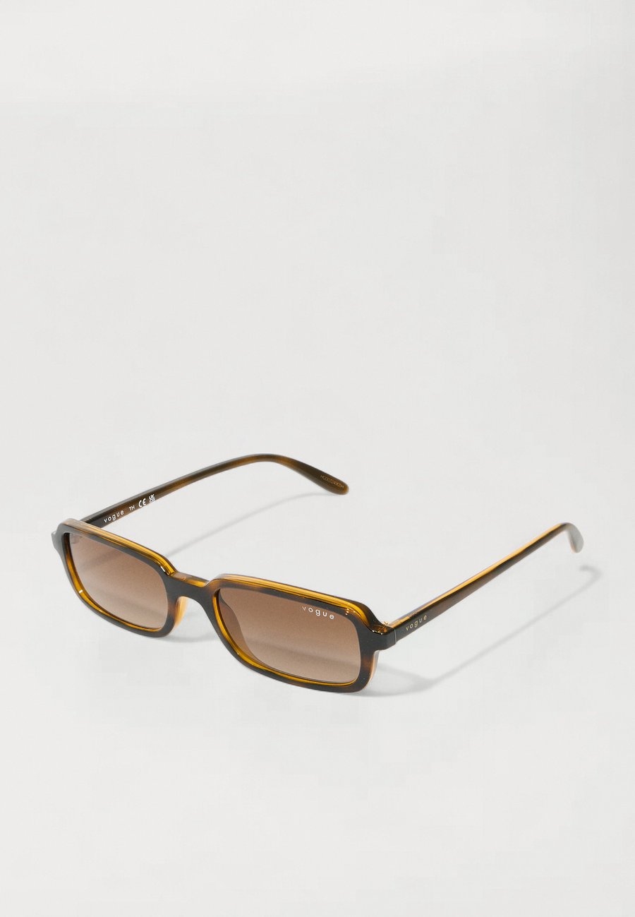 Солнцезащитные очки VOGUE Eyewear Sunglasses, Dark Havana/Brown/Dark Brown
Солнцезащитные очки VOGUE Eyewear Sunglasses, Dark Havana/Brown/Dark Brown