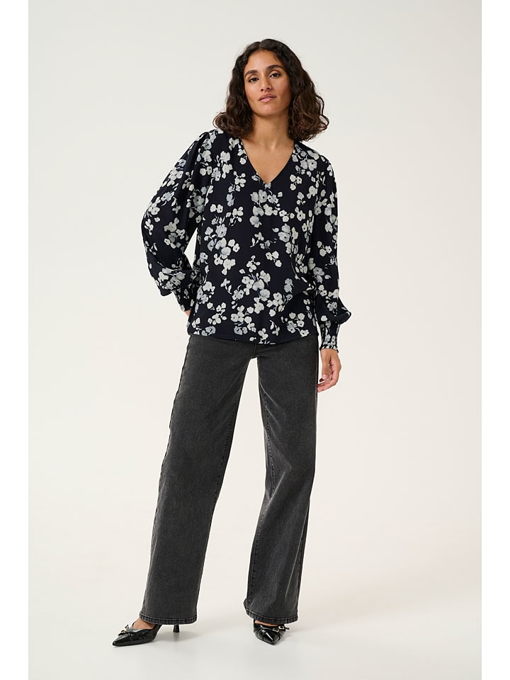 Блузка Алиса темно-синего цвета Kaffe
Блузка Алиса темно-синего цвета Kaffe