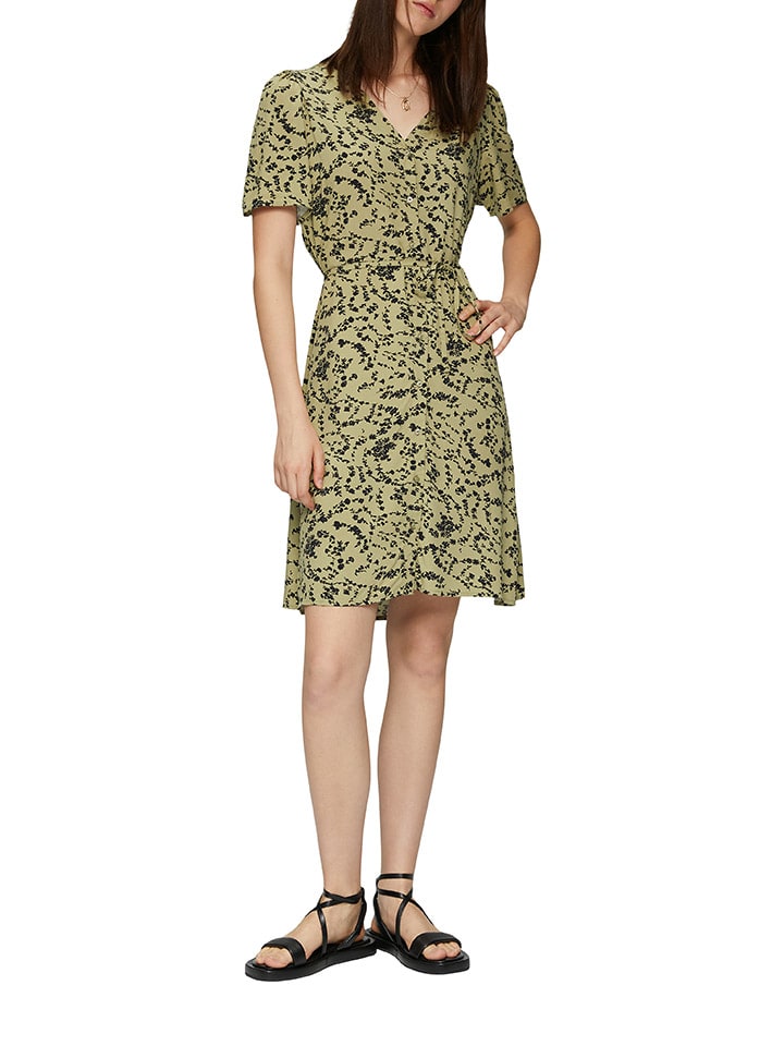 Короткое платье QS by S. Oliver, зеленый
Короткое платье QS by S. Oliver, зеленый