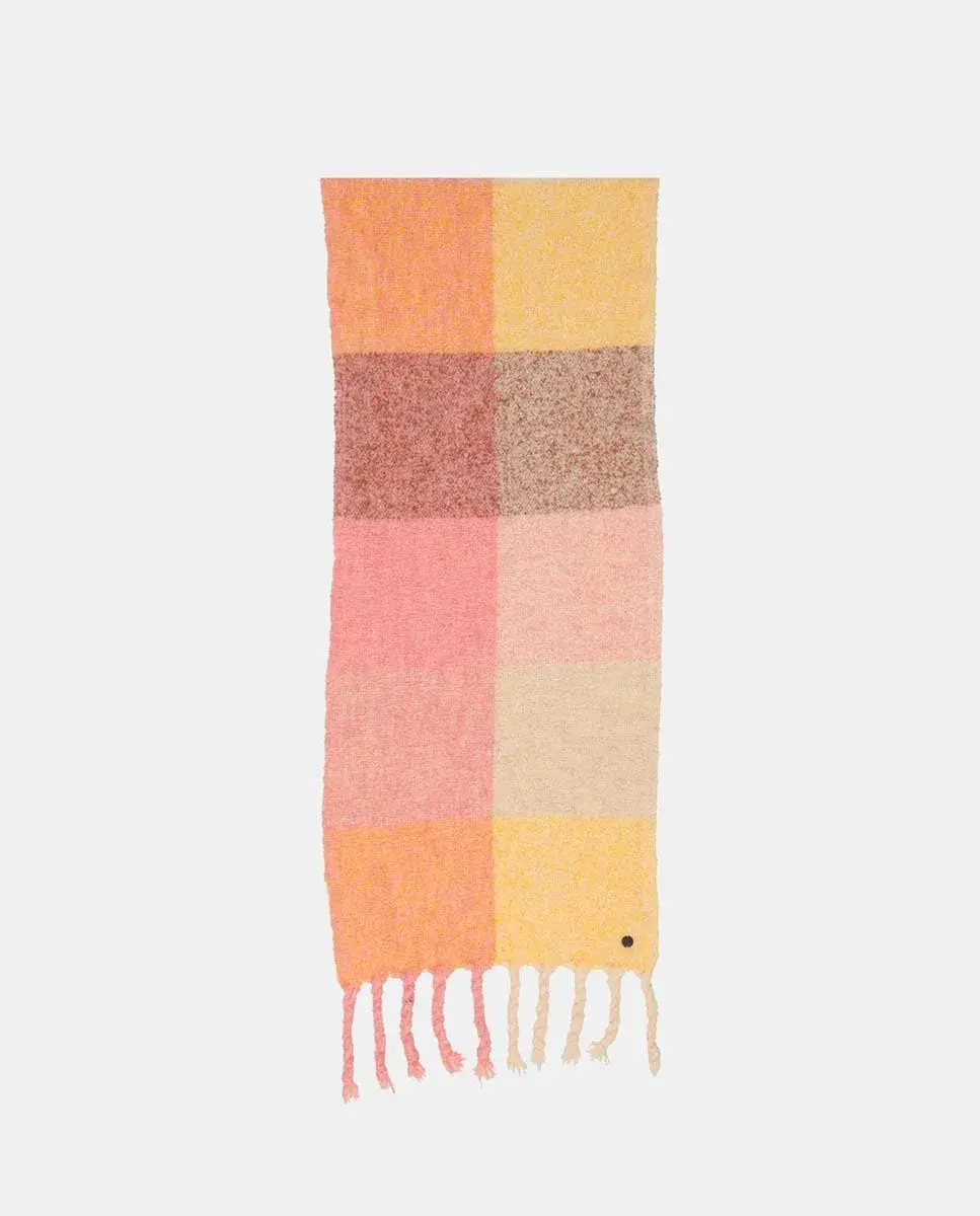 Шарф из переработанного полиэстера V.Fraas, лососевый
Шарф из переработанного полиэстера V.Fraas, лососевый