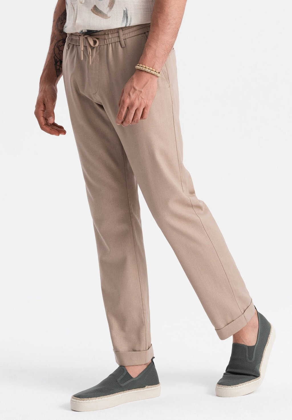 Брюки из ткани Pacp Ombre, светло-коричневые
Брюки из ткани Pacp Ombre, светло-коричневые