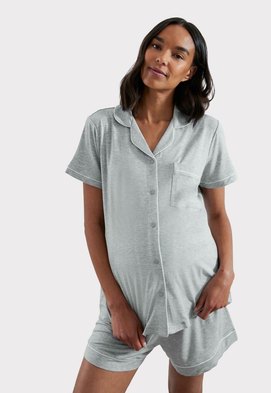 Пижамный комплект Chelsea Peers MATERNITY BUTTON UP SET, Grey
Пижамный комплект Chelsea Peers MATERNITY BUTTON UP SET, Grey