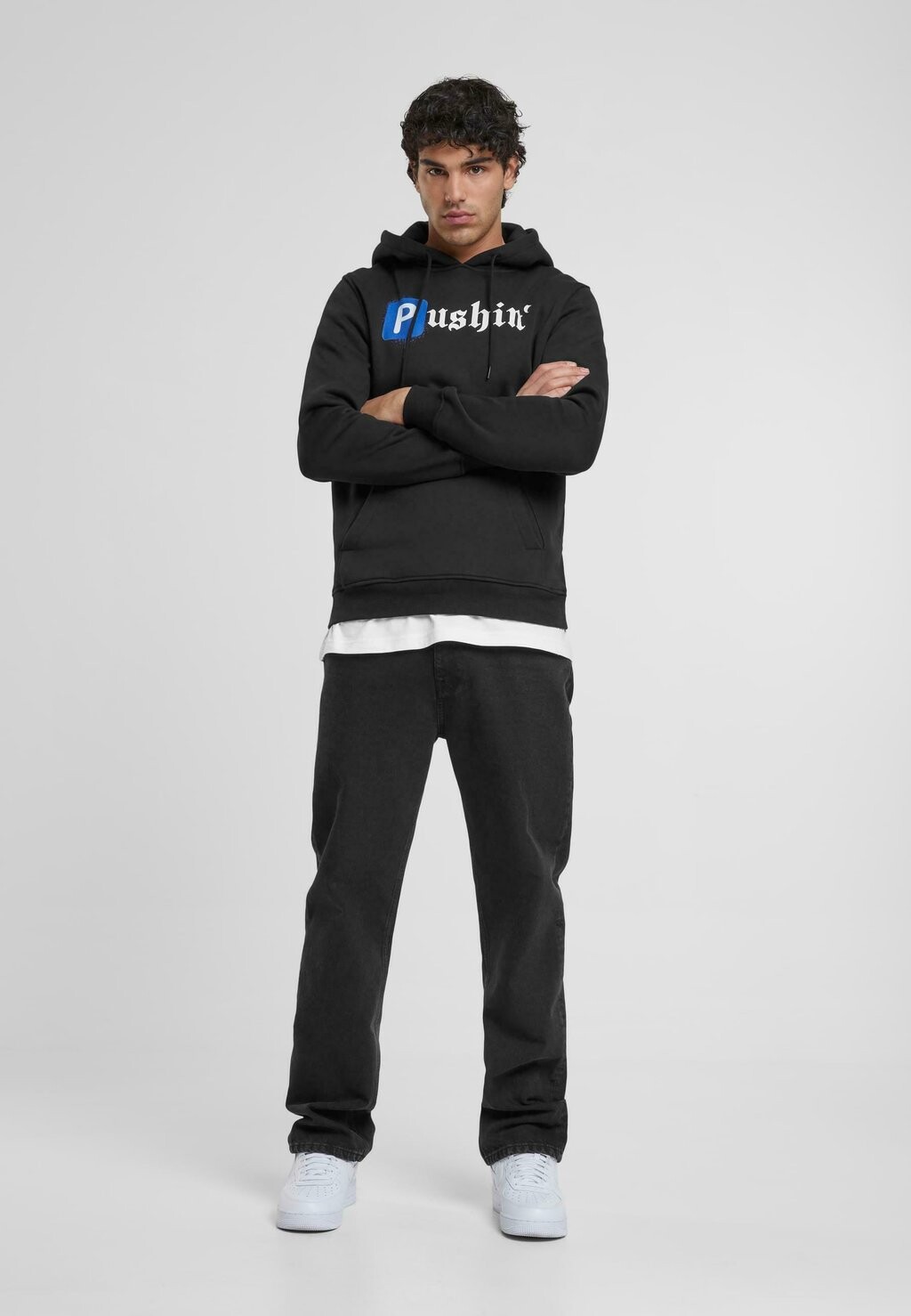 Свитер с капюшоном PUSHIN Mister Tee, черный
Свитер с капюшоном PUSHIN Mister Tee, черный