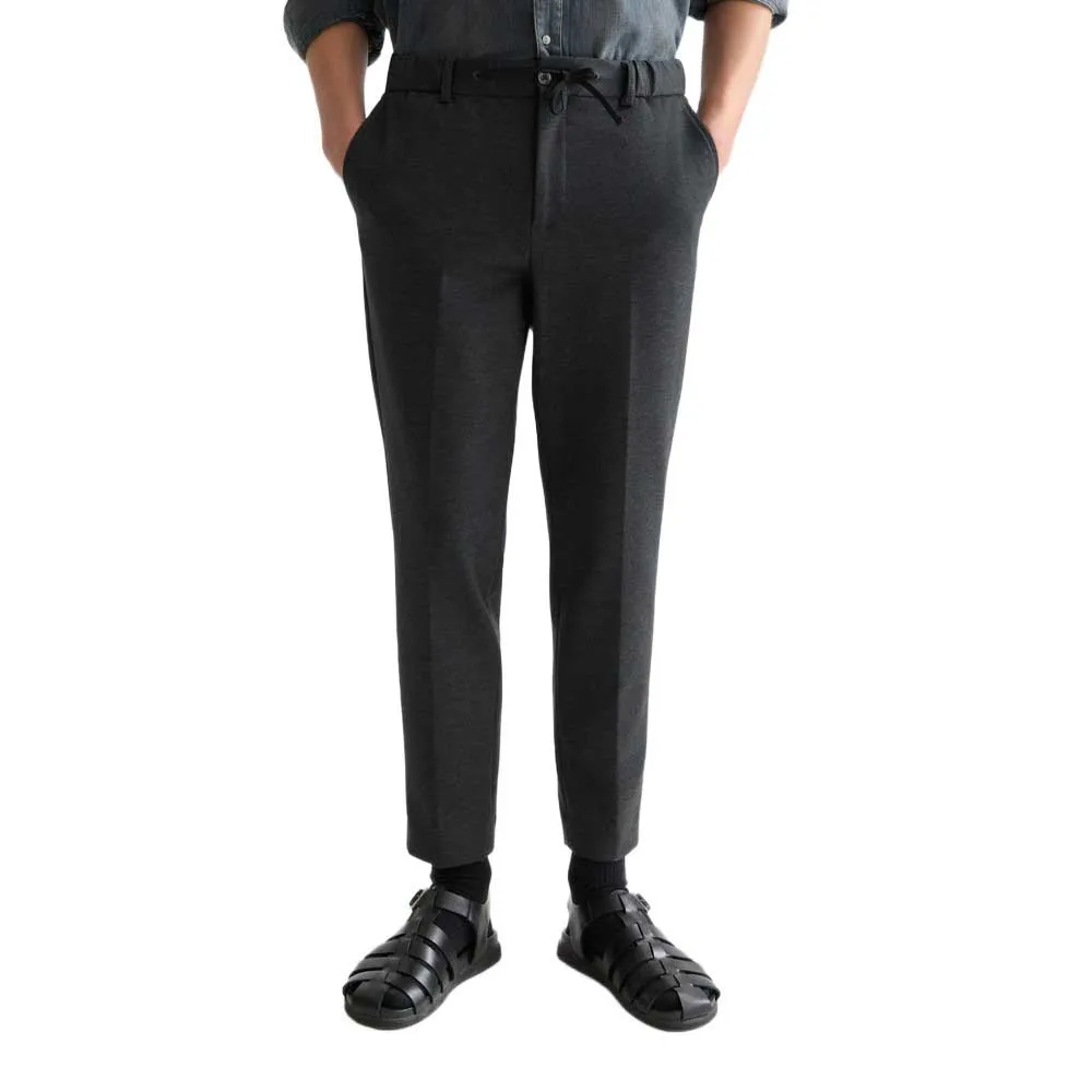 Брюки Scotch & Soda Finch Regular Tapered Fit, черный
Брюки Scotch & Soda Finch Regular Tapered Fit, черный