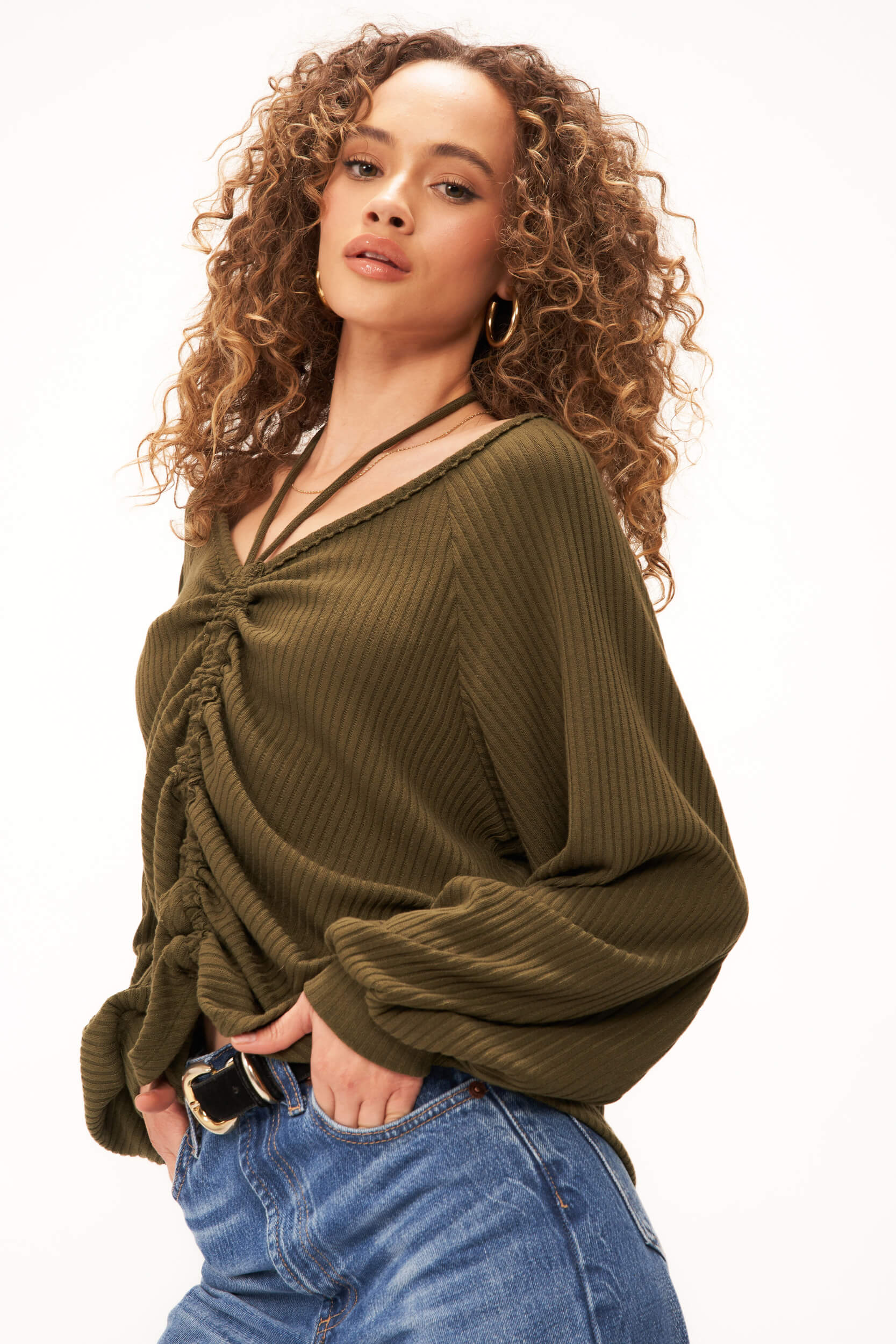 Реми Свитер с защипами спереди Ребристый с длинными рукавами PROJECT SOCIAL T, Alpine Moss
Реми Свитер с защипами спереди Ребристый с длинными рукавами PROJECT SOCIAL T, Alpine Moss