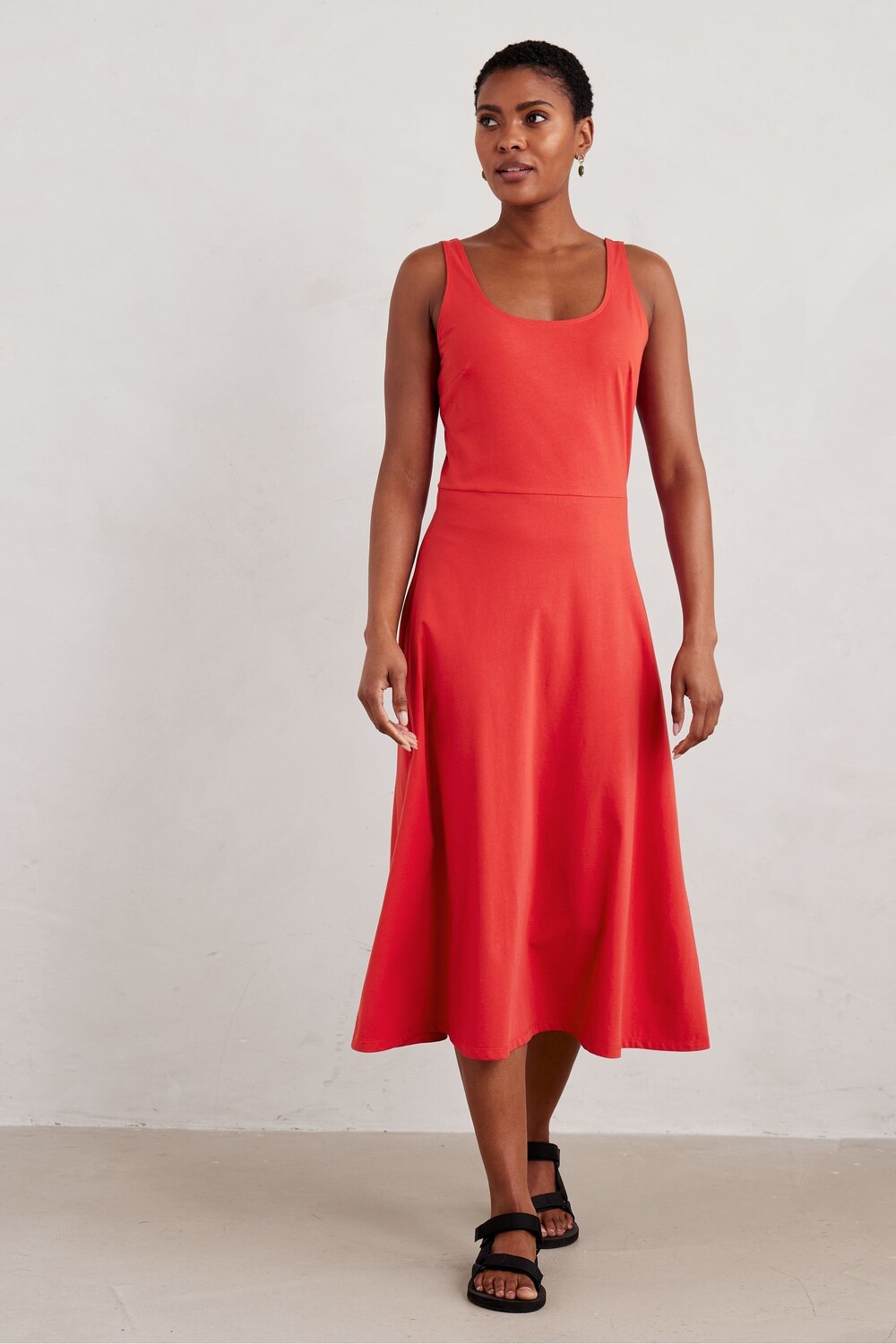 Платье миди из джерси с эффектом солнечного блеска Seasalt Cornwall, красный
Платье миди из джерси с эффектом солнечного блеска Seasalt Cornwall, красный