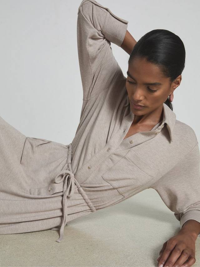 Комбинезон из термо-джерси rita с завязками Reiss, цвет Fawn
Комбинезон из термо-джерси rita с завязками Reiss, цвет Fawn