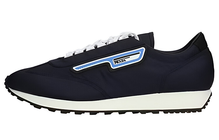 Кроссовки мужские Prada Lifestyle, черный / синий
Кроссовки мужские Prada Lifestyle, черный / синий