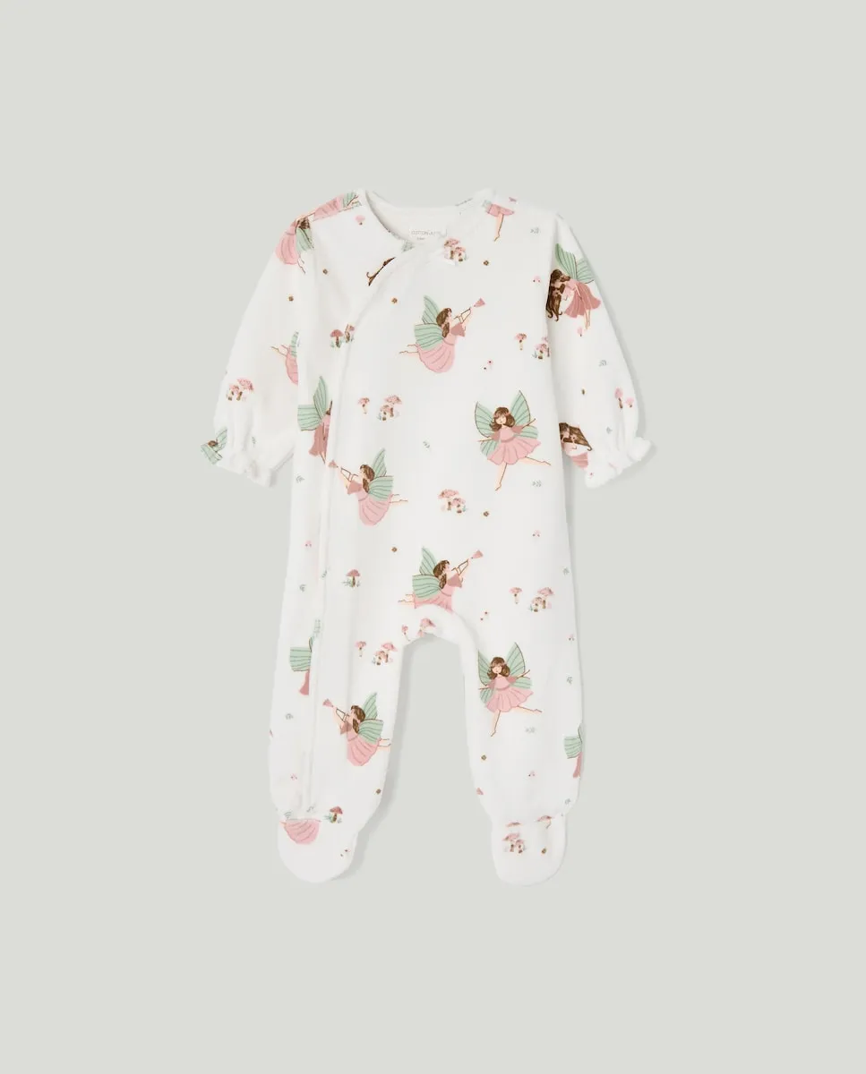 Длинный велюровый комбинезон с принтом для маленькой девочки Cotton Juice, белый
Длинный велюровый комбинезон с принтом для маленькой девочки Cotton Juice, белый