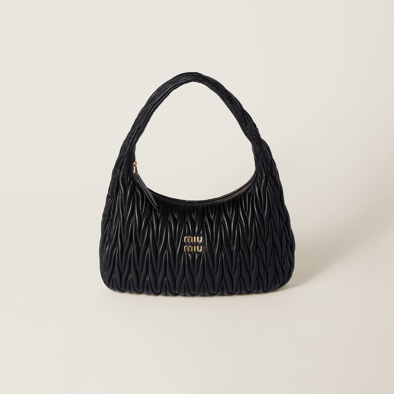 Сумка-Хобо Wander из стеганой кожи наппа Miu Miu, черный 
Сумка-Хобо Wander из стеганой кожи наппа Miu Miu, черный
