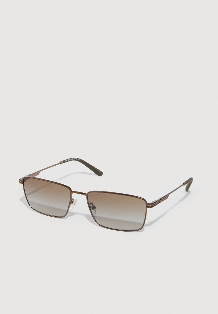 Солнцезащитные очки Emporio Armani Sunglasses, Bronze-Coloured/Grey/Brown/Bronze
Солнцезащитные очки Emporio Armani Sunglasses, Bronze-Coloured/Grey/Brown/Bronze
