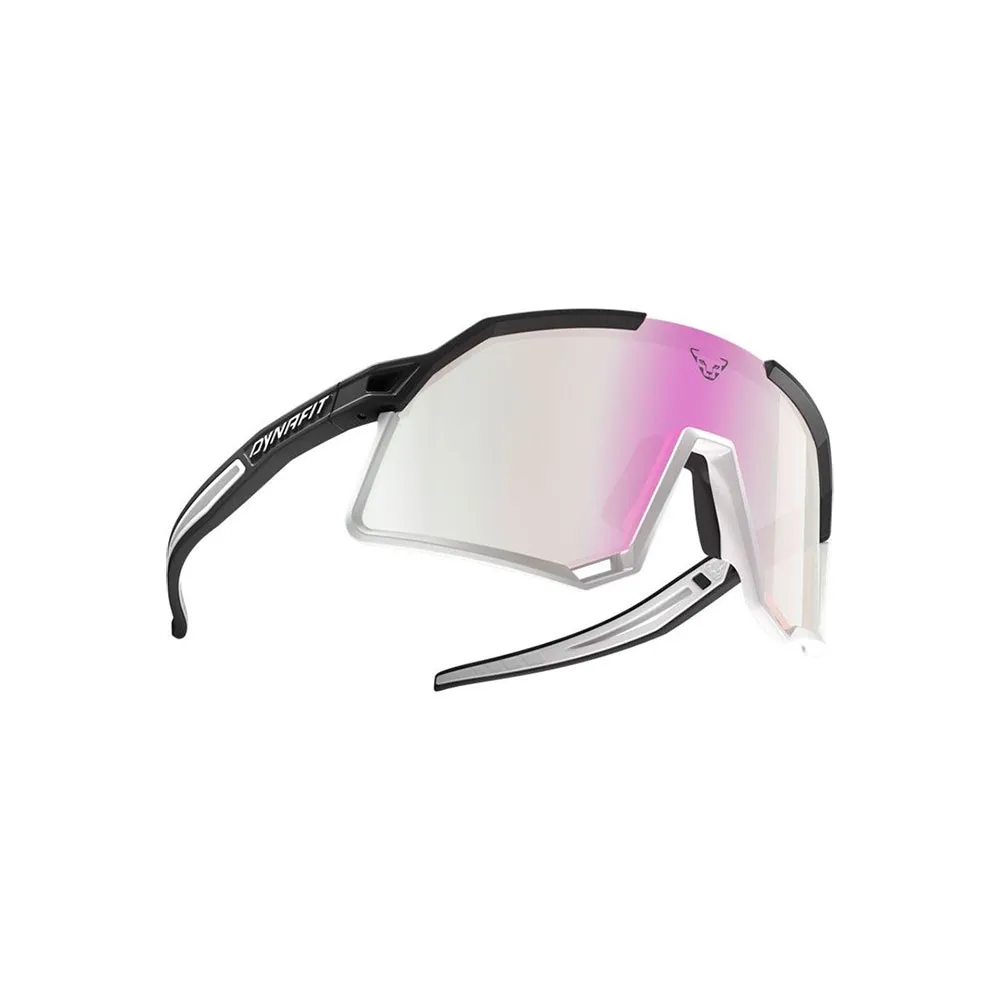 Солнцезащитные очки Dynafit Trail Pro photochromic, серебряный
Солнцезащитные очки Dynafit Trail Pro photochromic, серебряный