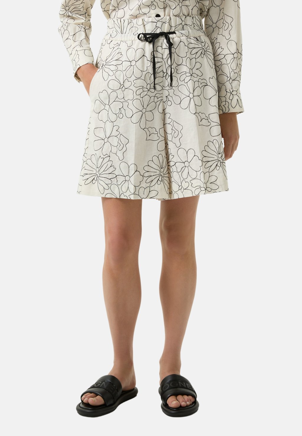 Шорты CINZIA Bogner, белый
Шорты CINZIA Bogner, белый