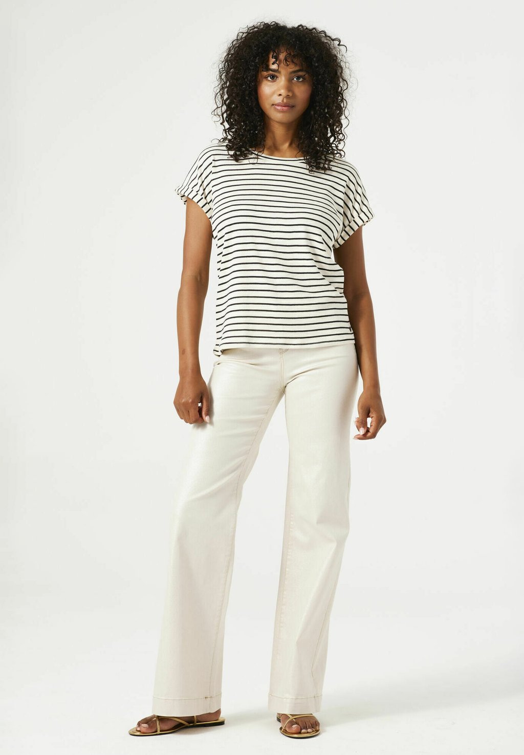 Брюки Garcia, бежевый
Брюки Garcia, бежевый