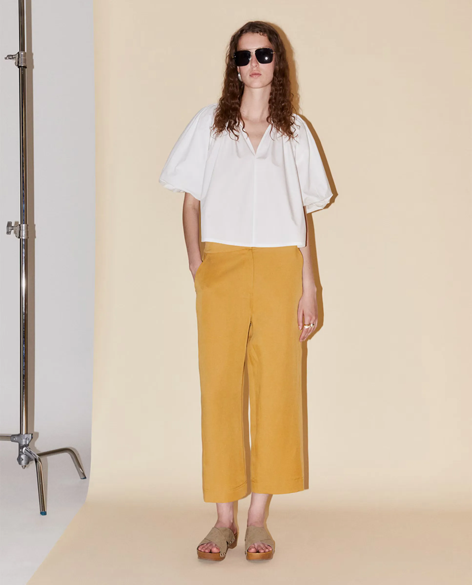 Свободные брюки Sfera, желтый
Свободные брюки Sfera, желтый