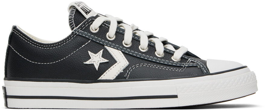 Осенние кожаные кроссовки Star Player 76 Black Converse
Осенние кожаные кроссовки Star Player 76 Black Converse