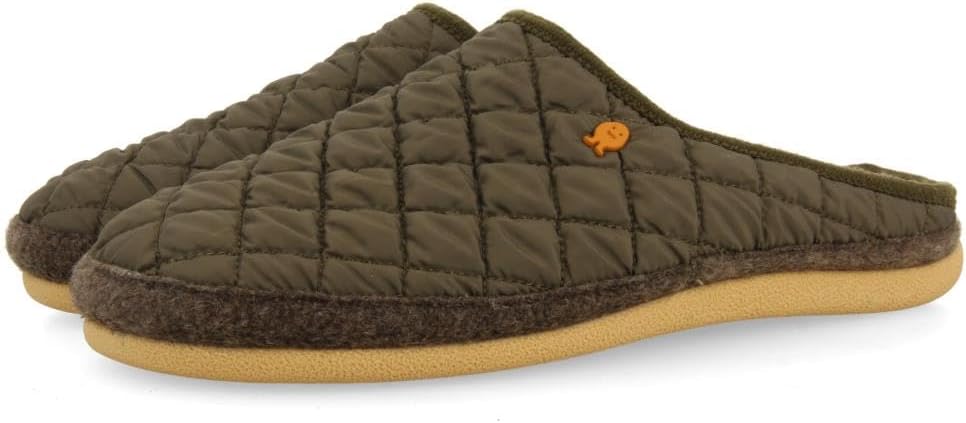 Мужские тапочки Hot Potatoes Stafford, хаки
Мужские тапочки Hot Potatoes Stafford, хаки