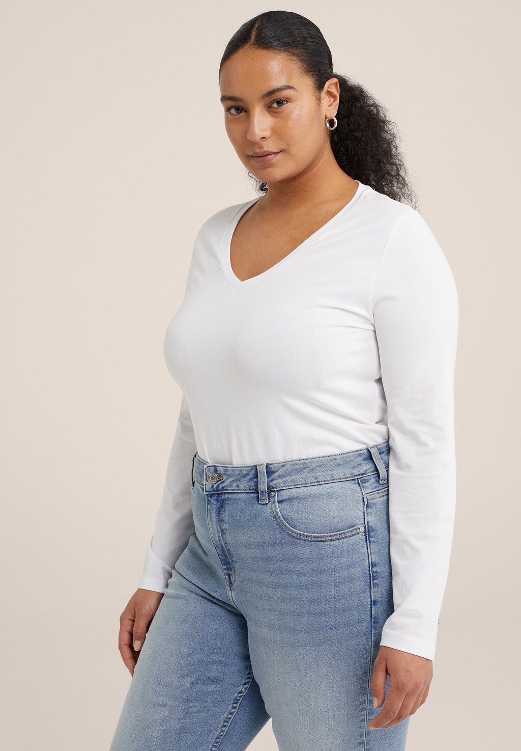 Топ с длинными рукавами Curve WE Fashion, белый 
Топ с длинными рукавами Curve WE Fashion, белый