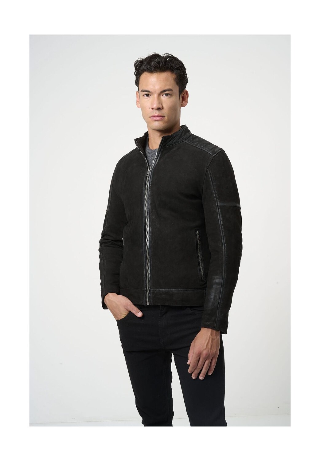 Мужская кожаная куртка Luca, в байкерском стиле RICANO, черный
Мужская кожаная куртка Luca, в байкерском стиле RICANO, черный