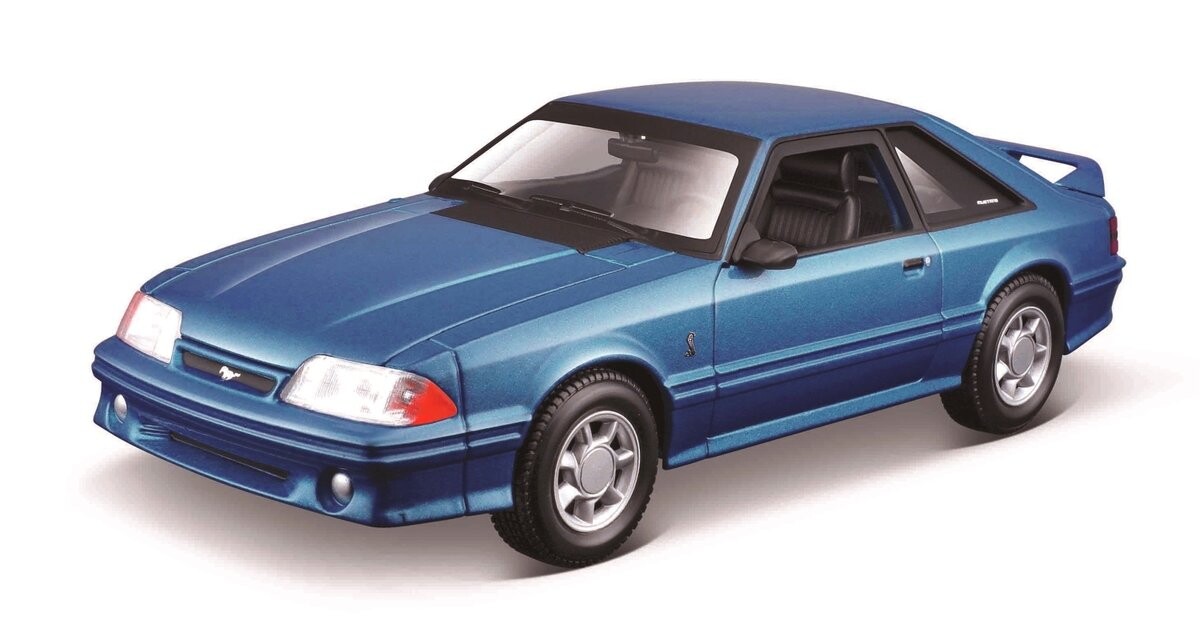 MAISTO Ford Mustang SVT Cobra 1993 г. в сборе 1/24 39537
MAISTO Ford Mustang SVT Cobra 1993 г. в сборе 1/24 39537