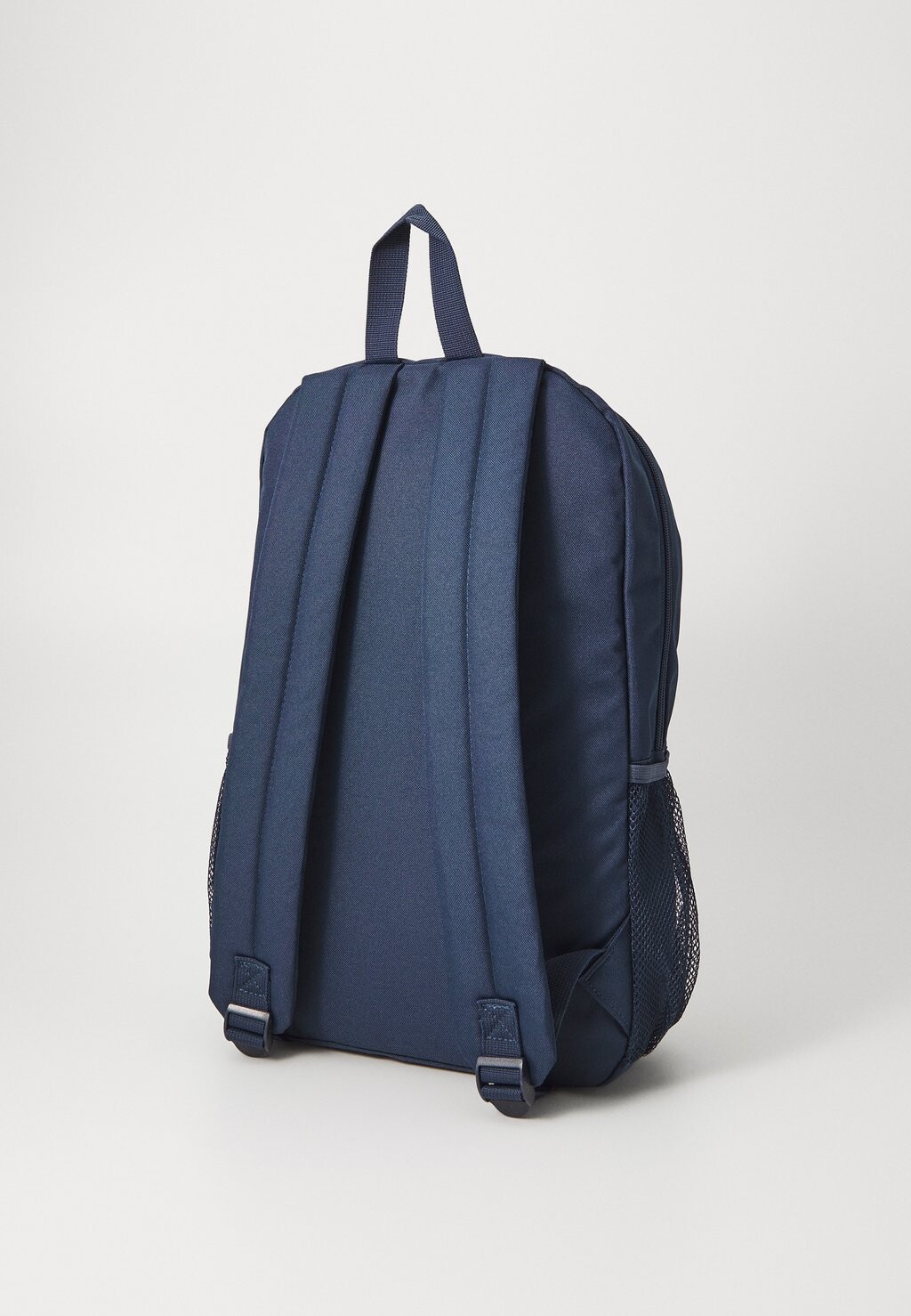 Рюкзак ARIZA UNISEX Ellesse, темно-синий
Рюкзак ARIZA UNISEX Ellesse, темно-синий