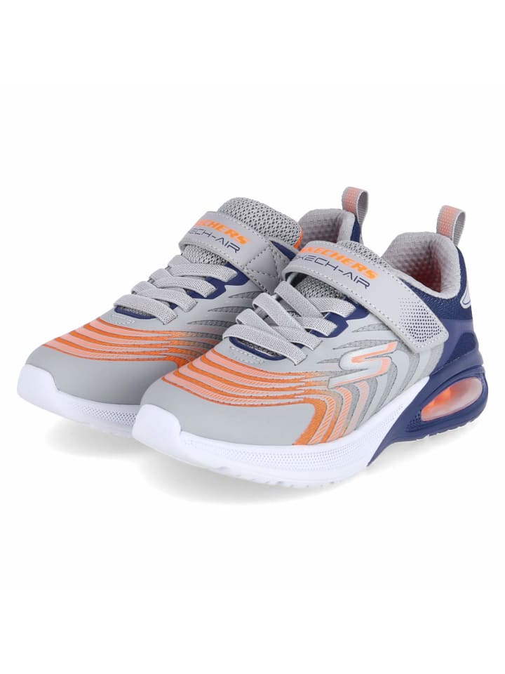 Низкие кроссовки Skechers
Низкие кроссовки Skechers