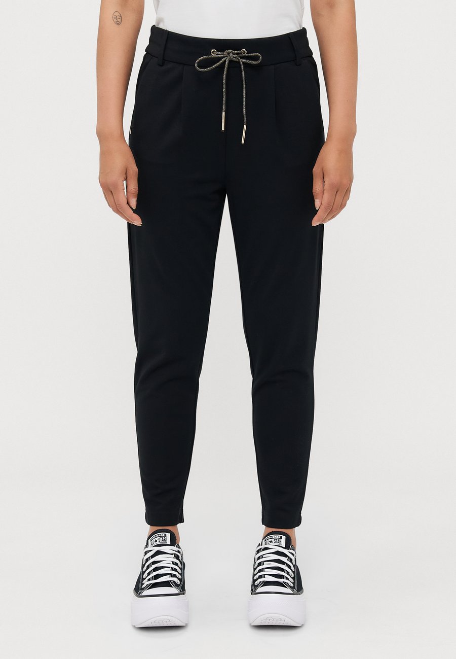Брюки ONLY Petite ONLPOPTRASH LIFE EASY STRING, Black
Брюки ONLY Petite ONLPOPTRASH LIFE EASY STRING, Black