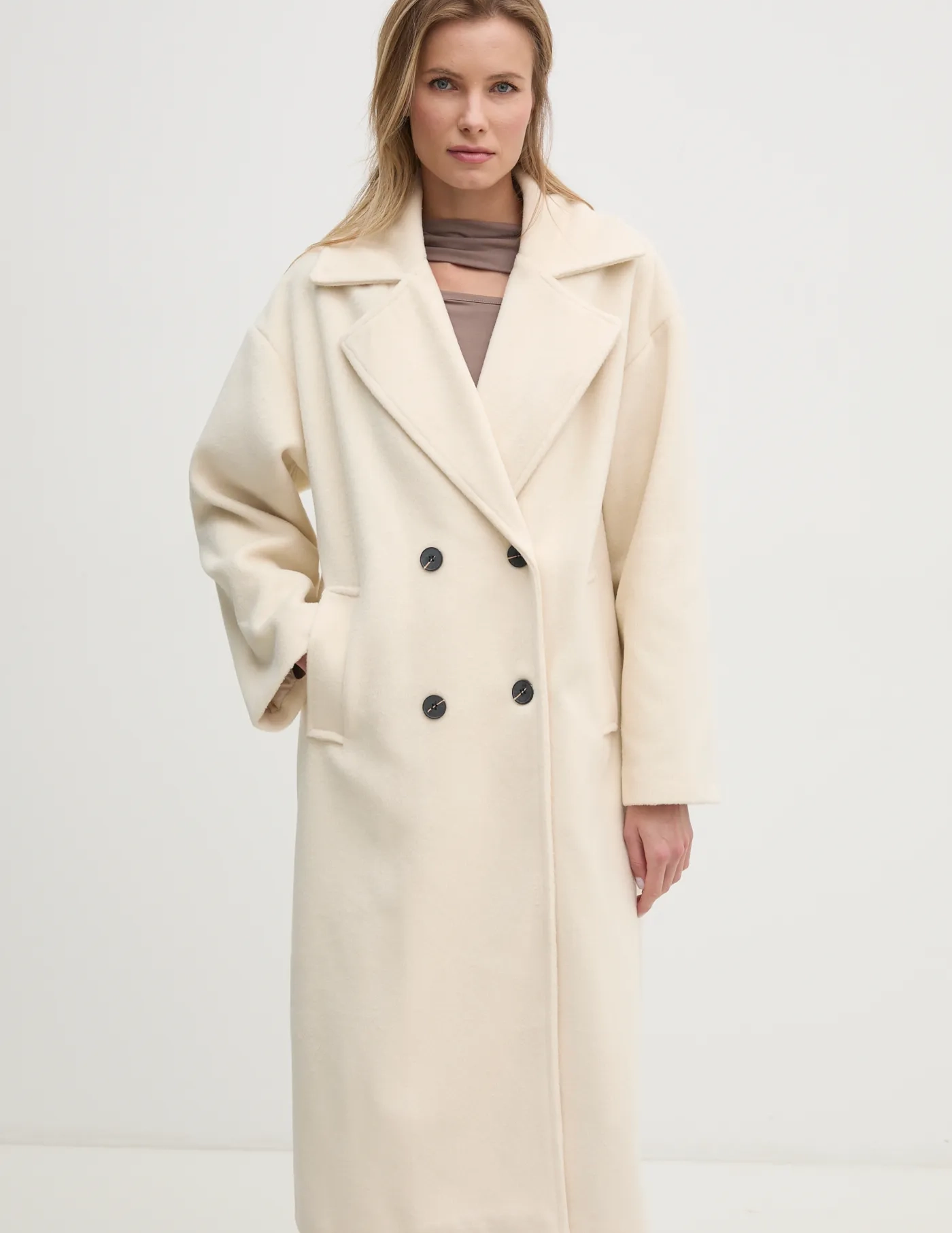 Плащ Answear Lab, бежевый 
Плащ Answear Lab, бежевый