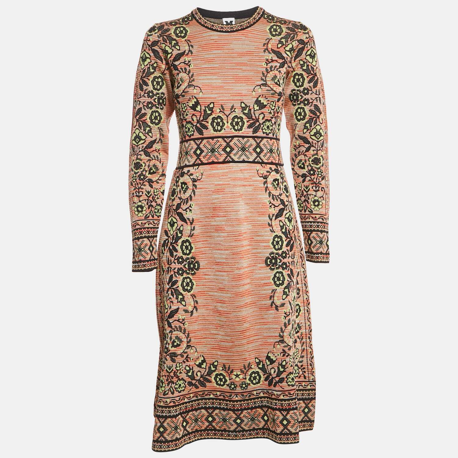 M Missoni Платье миди Missoni бежево-зеленого цвета с цветочным узором, вязаное, с длинными рукавами
M Missoni Платье миди Missoni бежево-зеленого цвета с цветочным узором, вязаное, с длинными рукавами