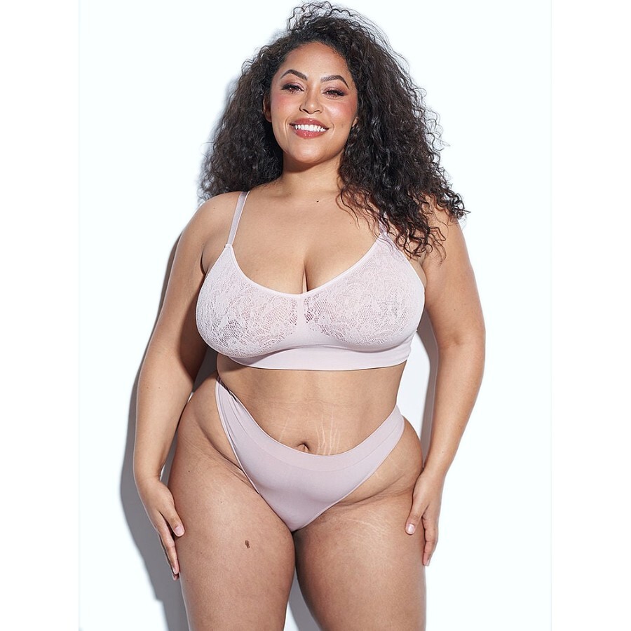 Бесшовные трусы MINDD Mid-Rise, пыльно-розовый
Бесшовные трусы MINDD Mid-Rise, пыльно-розовый