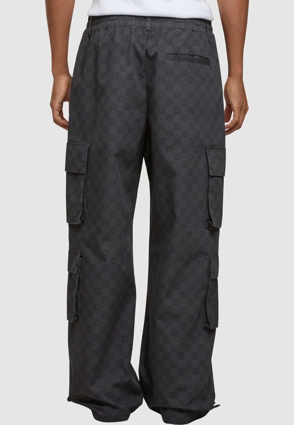 Брюки карго PEQUS, черный
Брюки карго PEQUS, черный