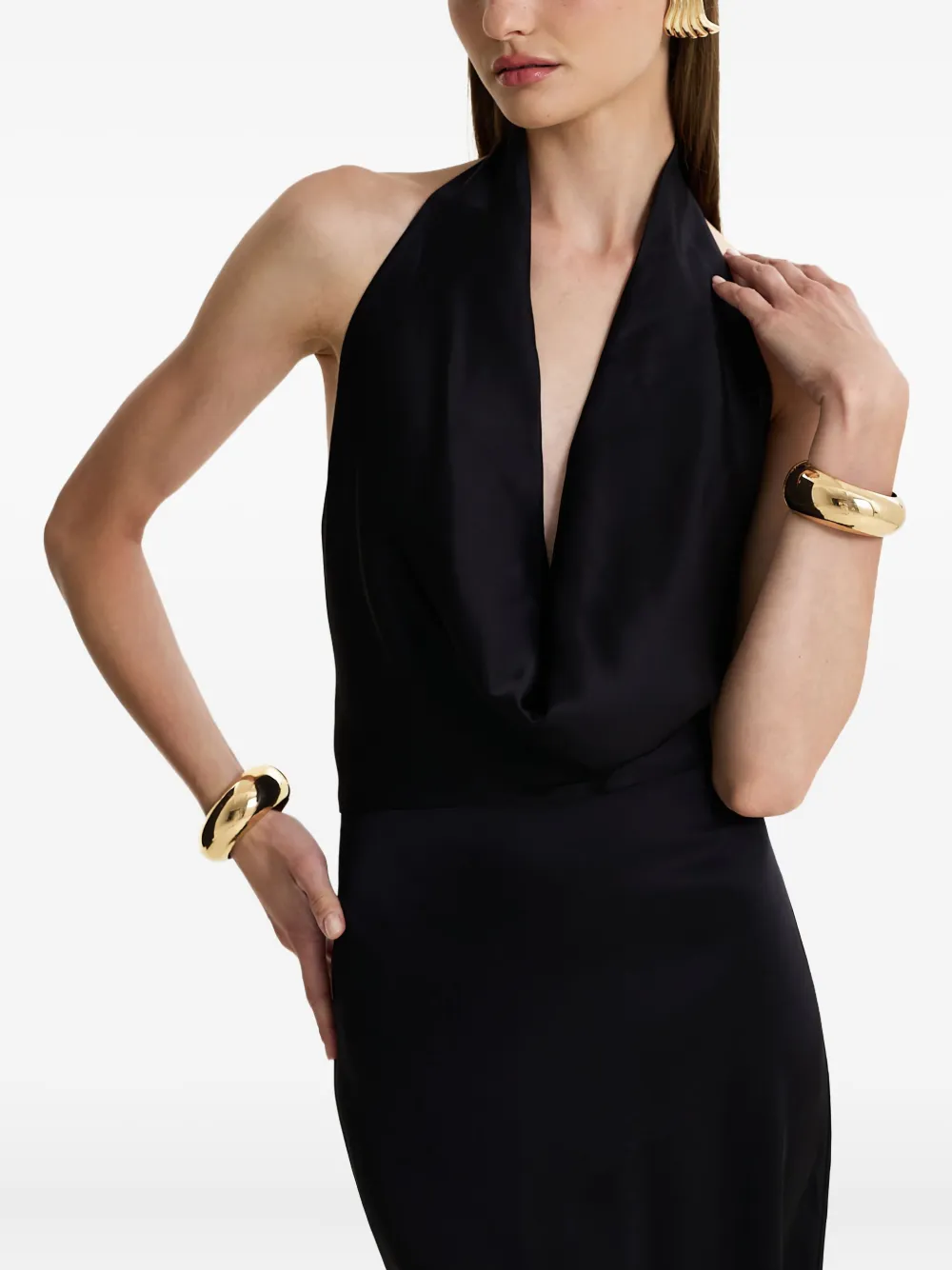 Платье макси Black Honey с воротником-халтером MOOS STUDIO, черный
Платье макси Black Honey с воротником-халтером MOOS STUDIO, черный